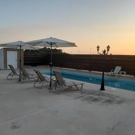 Sunset Villa